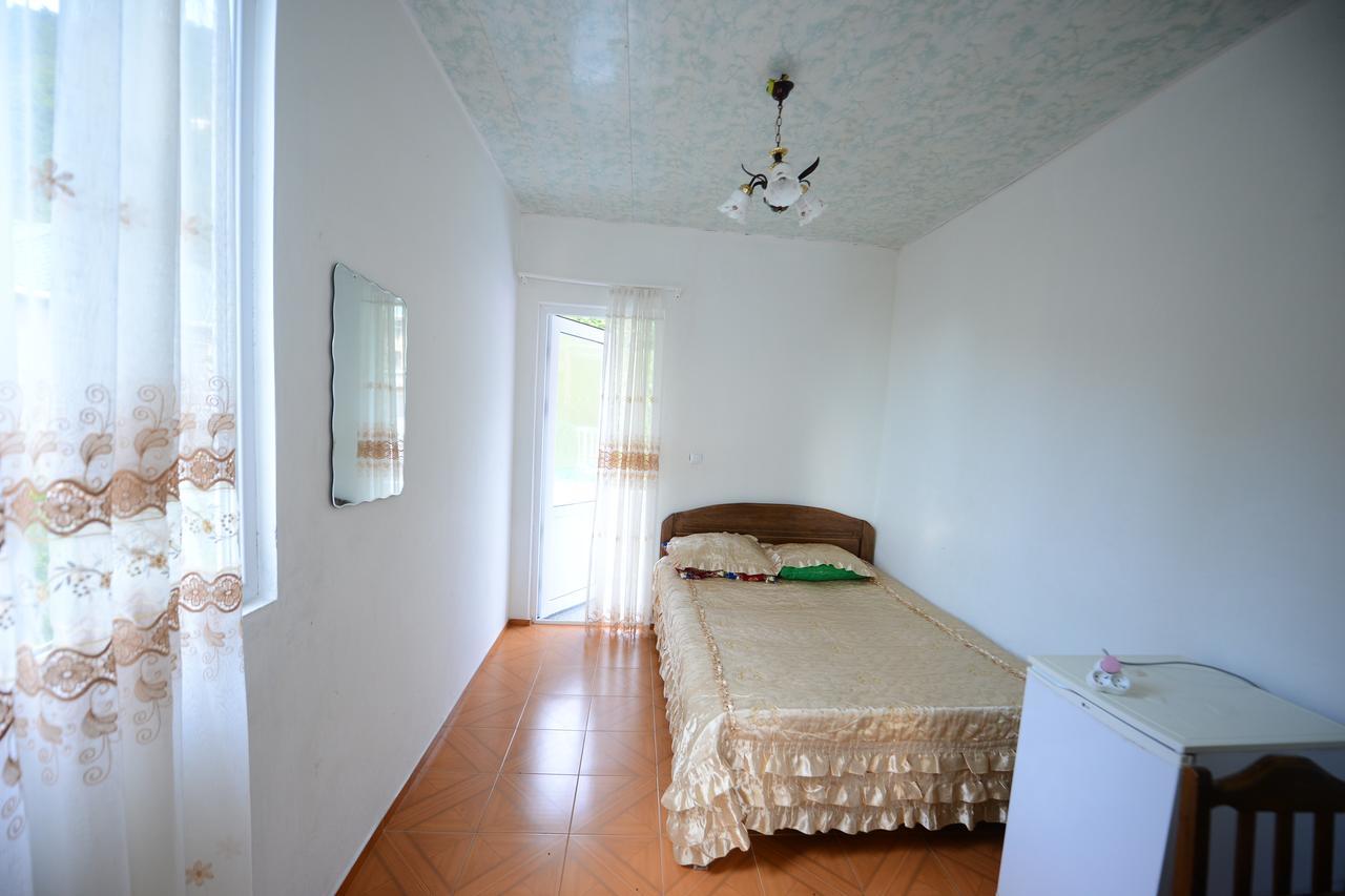 Guest House Imeda Kwariati Exterior foto