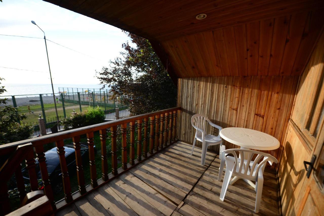 Guest House Imeda Kwariati Exterior foto